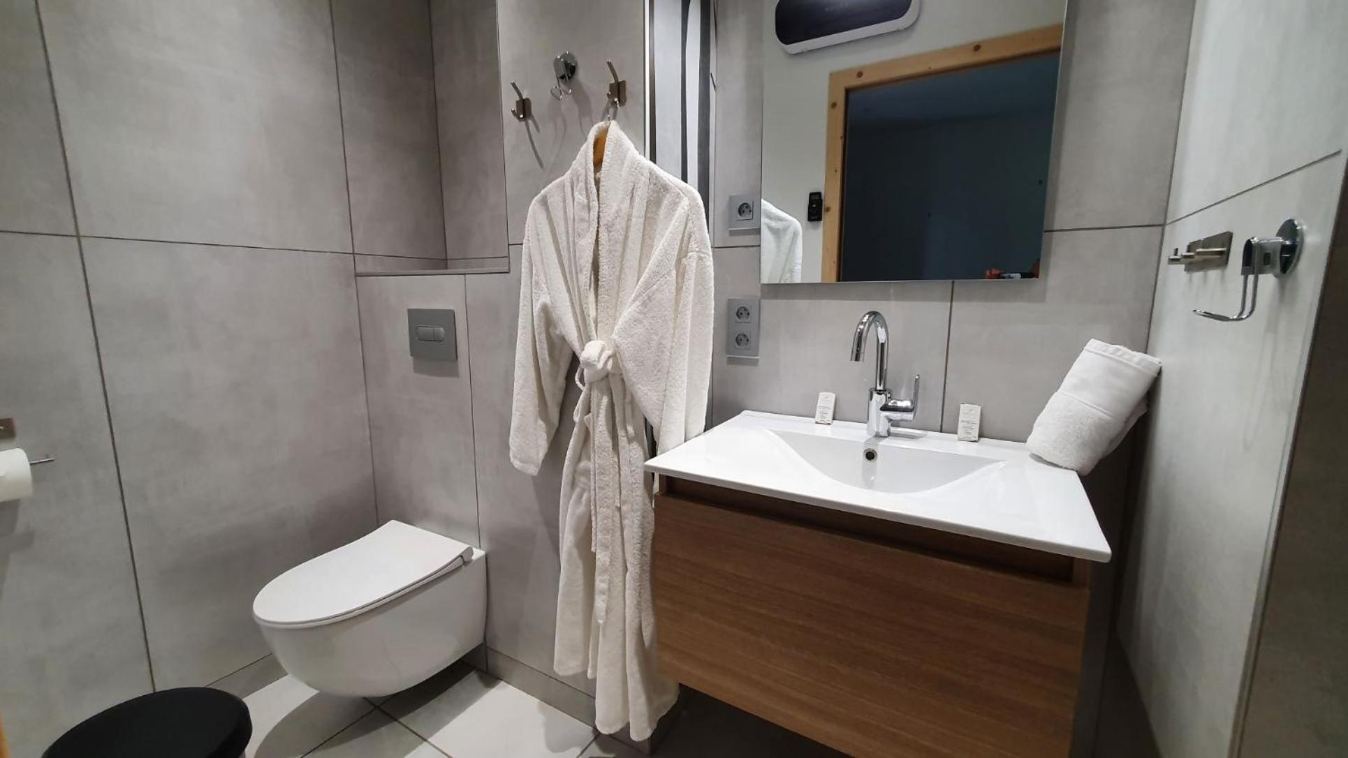Gite & Spa Le Clos De Mon Pere Rochefort  Экстерьер фото